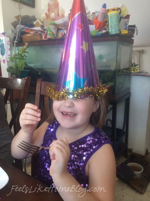 birthday-party-hat-grace