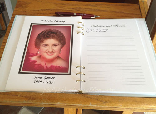 mom-guestbook