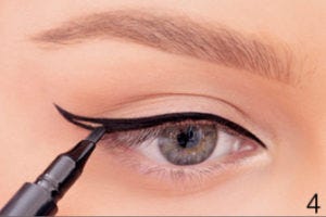 Eyeliner-step-4