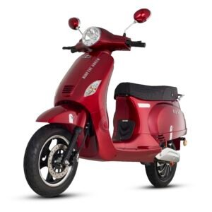 Kinetic Green partners with Axis Bank to offer financing solutions for two-wheeler Electric Vehicles