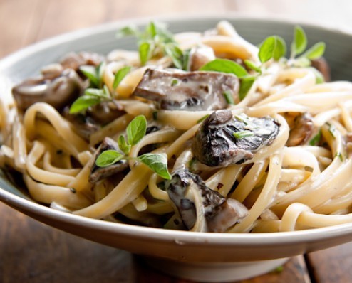 Linguini With Garlic And Mushrooms