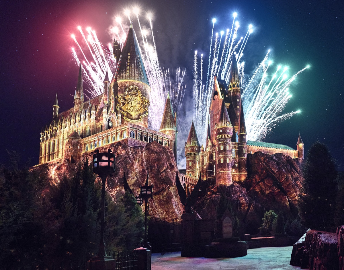 Universal Orlando New Summer 2024 Stuff: Harry Potter Show, Daytime Parade & Lagoon Spectacular with Drones!